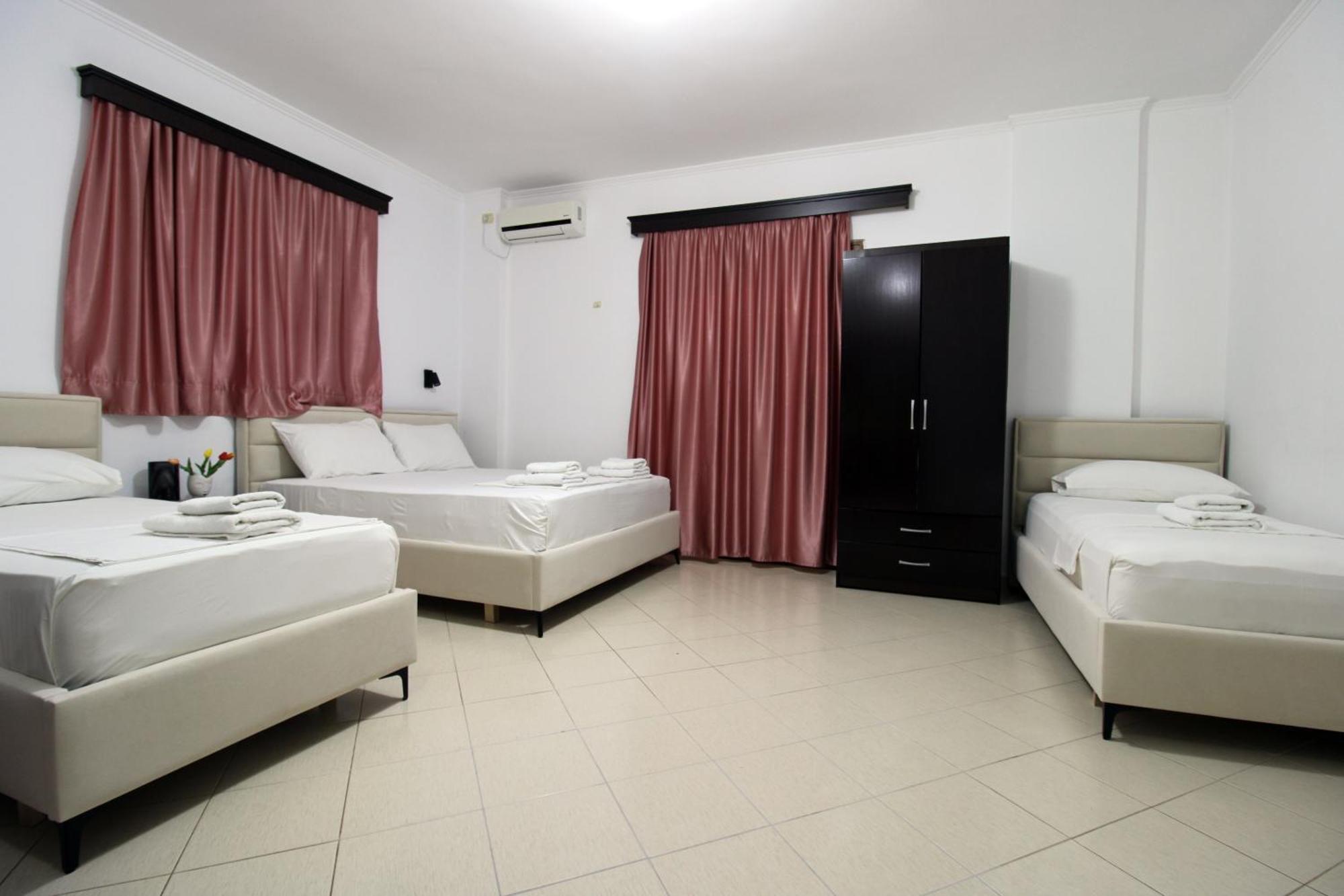 Gasthof Reni Risi Ksamil