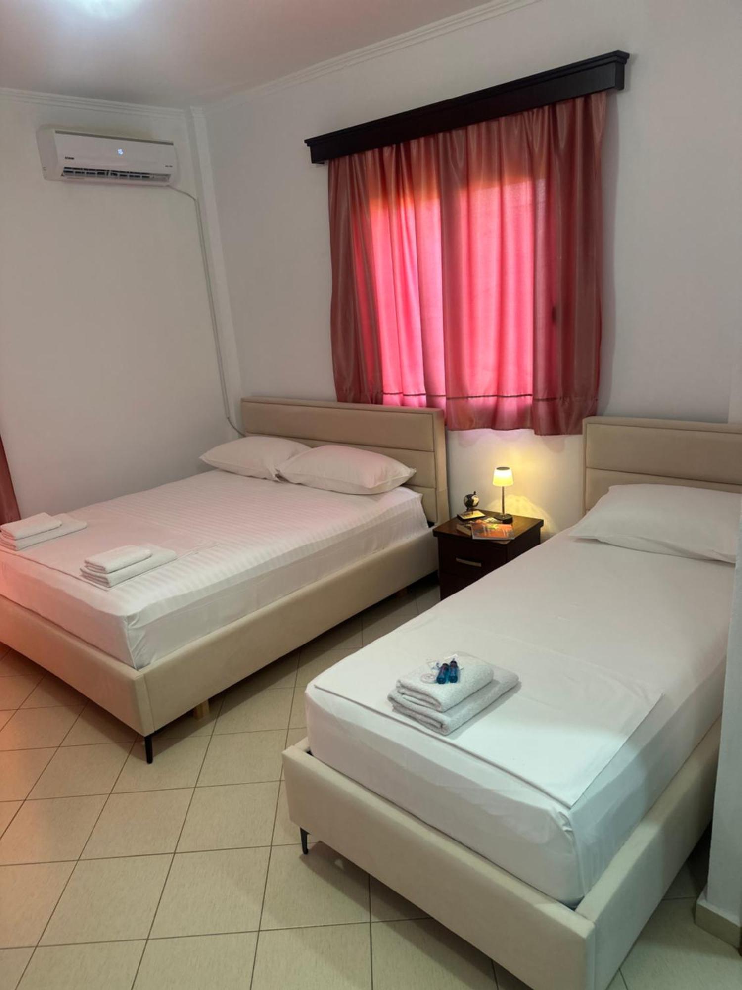 Reni Risi Guest house
