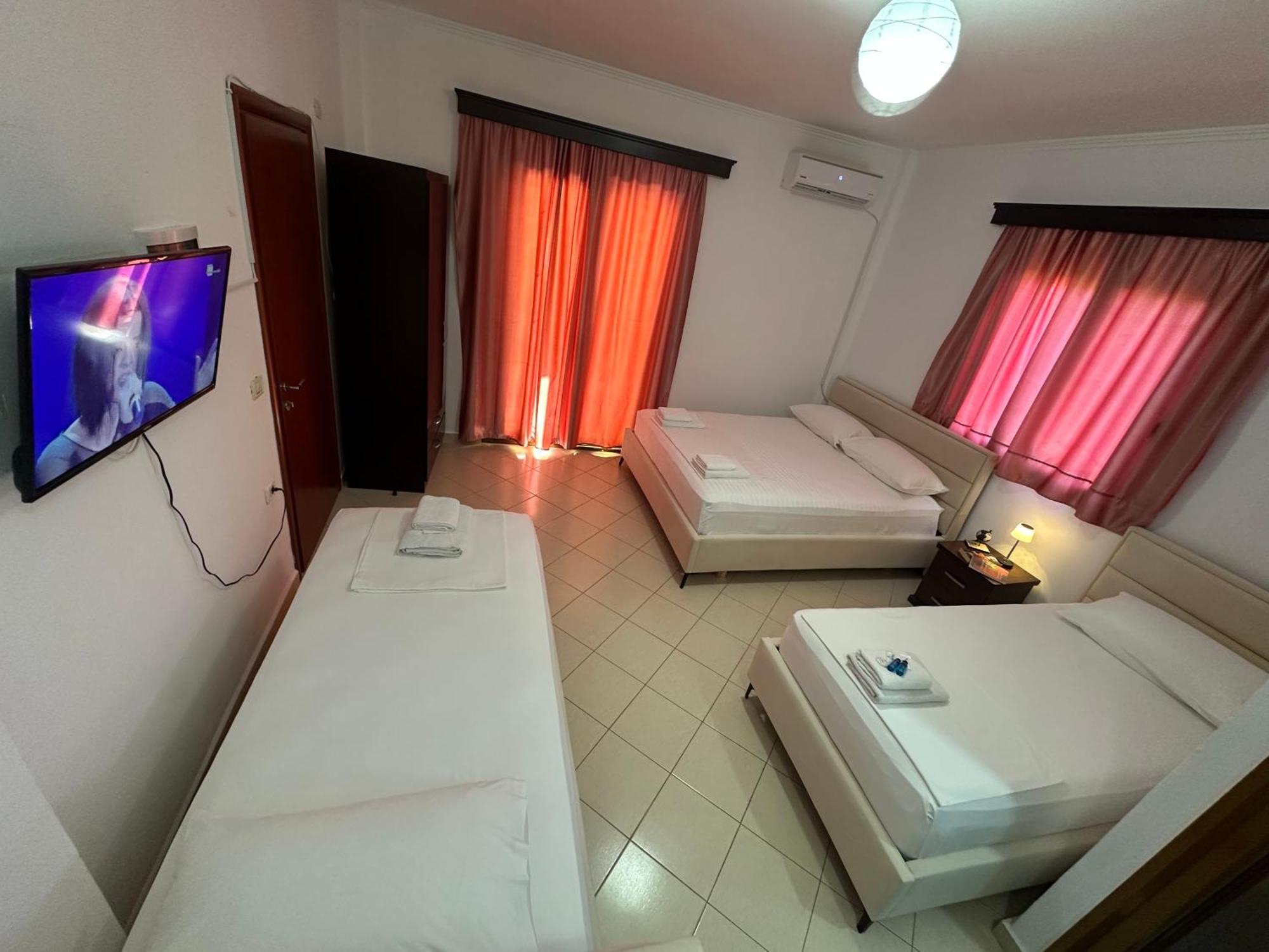 Reni Risi Guest house 3*